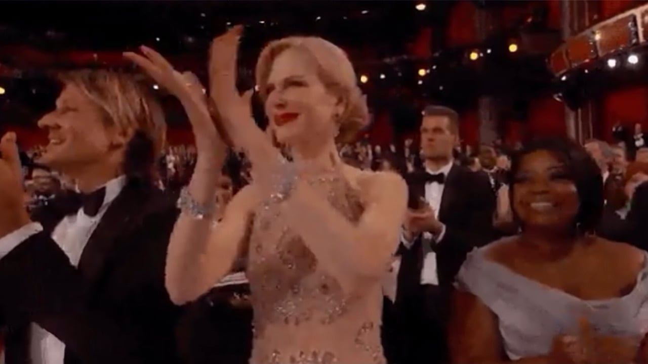 Nicole Kidman clapping at the Oscars