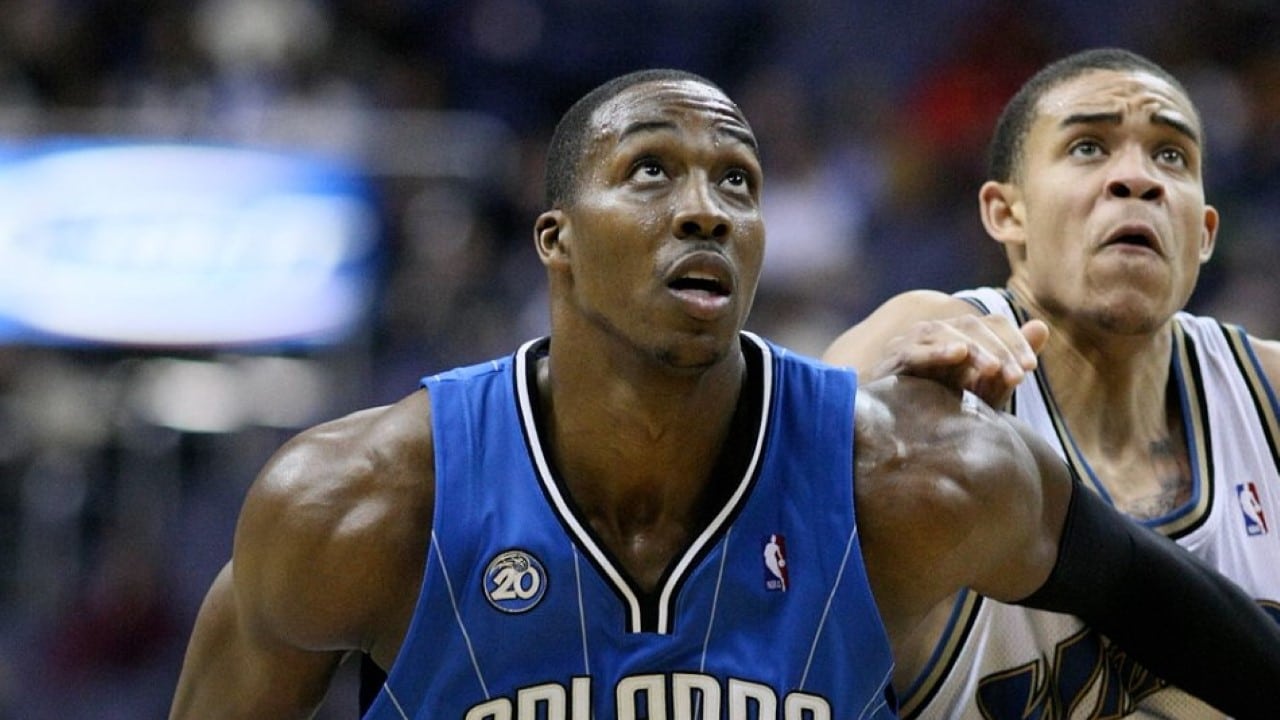 Dwight Howard and JaVale McGee in action at the Orlando Magic v/s Washington Wizards Game on 11/27/08